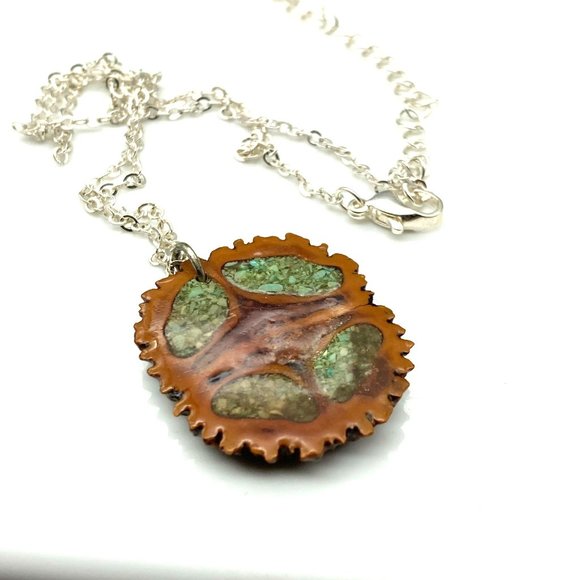 Vintage Walnut Slice Pendant with Crushed Green Stone Filler, Unique Botanical - Picture 2 of 4